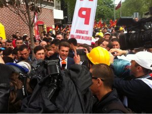 Mustafa Sarıgül 1 Mayıs eyleminde