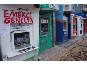 Olaylı 1 Mayıs, İstanbul'u Savaş Alanına Çevirdi