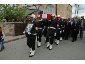 Kore Gazisi Son Yolculuğuna Uğurlandı