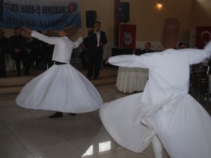 Türk HARB-İŞ 1 Mayıs’ı Sema gösterisiyle kutladı
