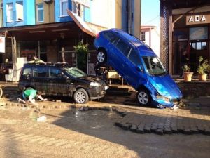 Gökçeada'da Gün Ağarınca Sel Felaketinin Boyutları Ortaya Çıktı