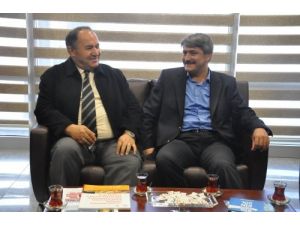 İstifa Eden Bingöl Emniyet Müdürü Gözyaşları Eşliğinde Uğurlandı