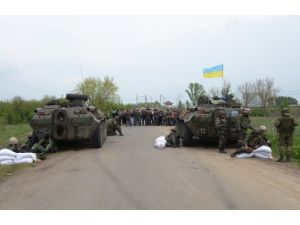Ukrayna’da İç Savaş Can Almaya Devam Ediyor, En Az 25 Ölü