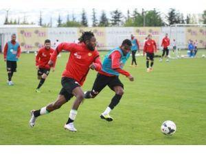 Eskişehirspor, Galatasaray Maçı Hazırlıklarına Başladı