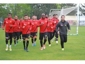 Eskişehirspor, Galatasaray Maçı Hazırlıklarının Eskişehir Etabını Tamamladı
