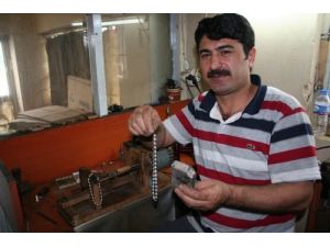 Oltu Taşı Tespihi Ustalarının Yüzü Gülüyor