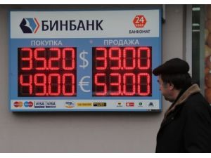 Ukrayna’da Tansiyon Düştü, Ruble Değerlendi