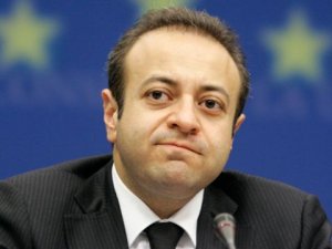 Egemen Bağış hakkında takipsizlik kararı