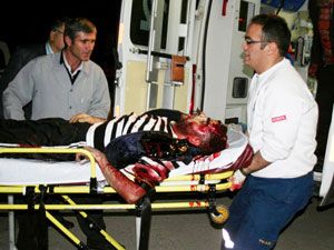 Karısının gözleri önünde kanlı infaz