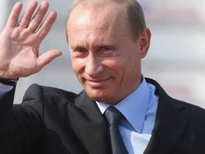Putin Kırım’a gitti
