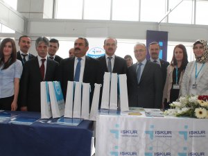 Gençler kendini iyi yetiştirmeli
