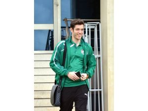 Bursaspor, Kayseri'ye Eksik Kadroyla Uçtu