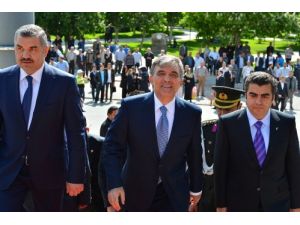 Cumhurbaşkanı Gül, Yeni Başkanı Ziyaret Etti