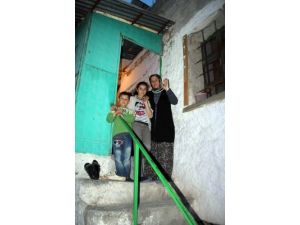 Eşi Tarafından Terk Edilen Anne: Çocuklarım, ‘keşke Herkesin Babası Ölse’ Diyor