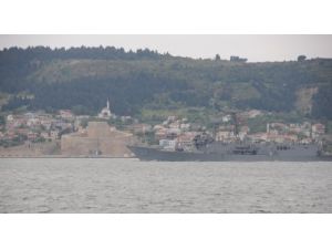 Abd Savaş Gemisi Çanakkale Boğazı’ndan Geçti