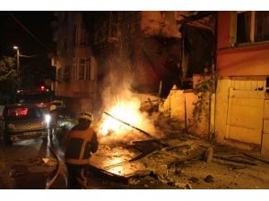 Beyoğlu’nda Tarihi Binada Çıkan Yangın Korkuttu