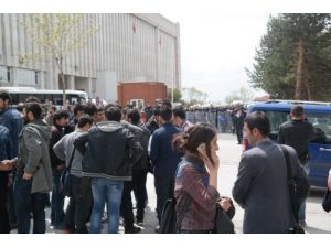 11 Aydır Tutuklu Olan 8 Öğrenci Serbest Bırakıldı