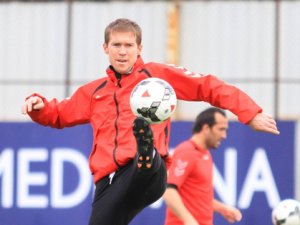 Hleb tatile çıktı