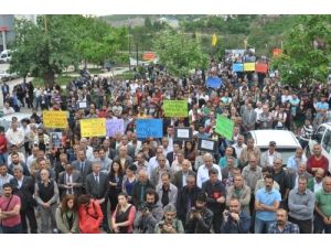 Binlerce Kişi Maden İşçileri İçin Yürüdü