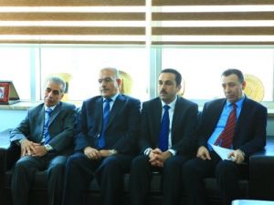 Kürt Yönetimi Meclis Başkanı'dan Başkonsolosluğa Taziye Ziyareti