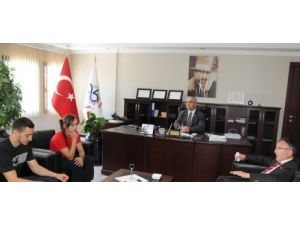 Üç Yıl Arka Arkaya Şampiyon Olan İlk Muaythai Kadın Sporcu