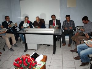 Türkmenler ölen madenciler için hatim okudu