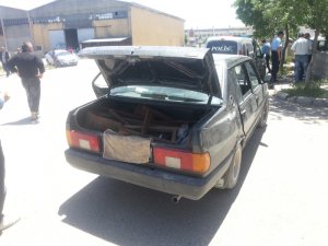 Yakalanmamak için plakayı bezle kapattılar