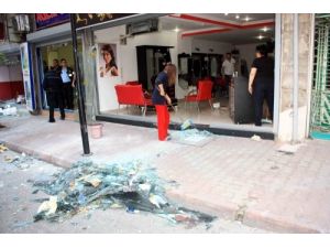Mersin'de Patlama: Ortalık Savaş Alanına Döndü