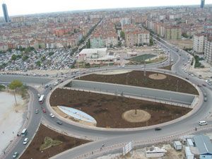 Şehre duvar örüldü