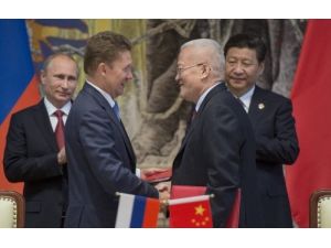 Putin: Çin’le Doğalgaz Anlaşması Yarın Uygulamaya Başlıyor