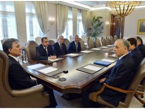 Cumhurbaşkanı Gül, Türk-iş Heyetini Kabul Etti