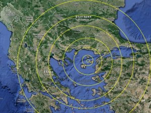İstanbul'da yine deprem oldu