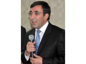 Bakan Davutoğlu Ve Yılmaz, Bingöl'de Şehit Aileleriyle Buluştu