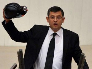 Baret, CHP'li Özgür Özel'e terfi getirdi