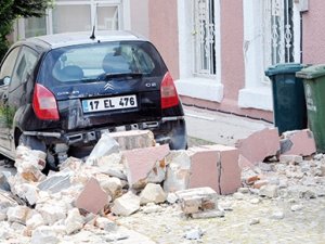 6.5 büyüklüğünde 'hatırlatma'