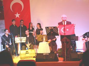Seferberlik Türküleri dinleyenleri duygulandırdı