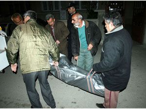 Yalnız yaşayan adam not bırakıp intihar etti