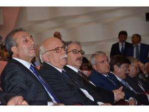 Eğitim Ve Tarım Bakanlarına Eskişehir’de Üniversiteli Protestosu (2)