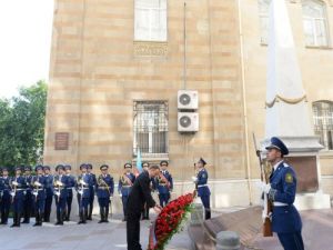Azerbaycan'da 'Cumhuriyet Günü' Kutlamaları Başladı