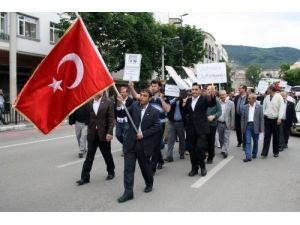 Bbp Bursa Teşkilatı Tabutla Yürüdü: Ucu Size De Mi Dokunuyor