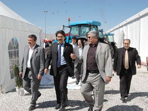 SP İl Başkanı Tolu TÜYAP Fuarı’nı gezdi