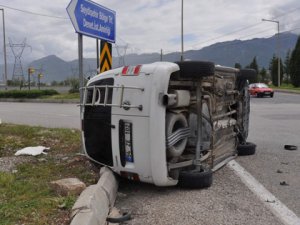 Seydişehir'de trafik kazası: 8 yaralı