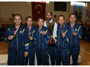 Fenerbahçe Masa Tenisi Bayan Takımı Şampiyon Oldu
