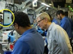 Apple'ın CEO'sunu yakan fotoğraf