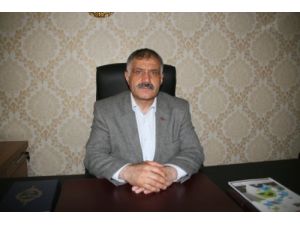 Seyfi Bayrak: Bayrağımızın Yerlere Atılmasının Tek Müsebbibi Ak Parti'dir