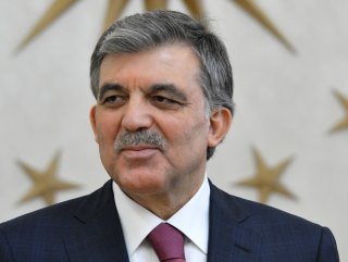 Abdullah Gül'den Sisi'ye kutlama mesajı