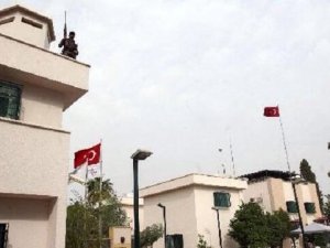 IŞİD Türkiye Konsolsuluğu'na girdi rehineler var