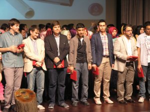 Enderun Liseleri'nde mezuniyet sevinci