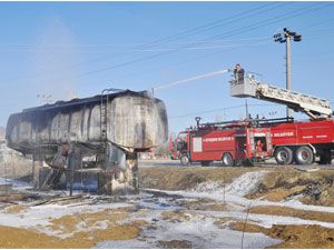 Boş tankerin alev alması çevredekileri korkuttu