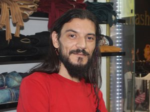 Uzakdoğu'nun geleneksel giysileri Konya'da